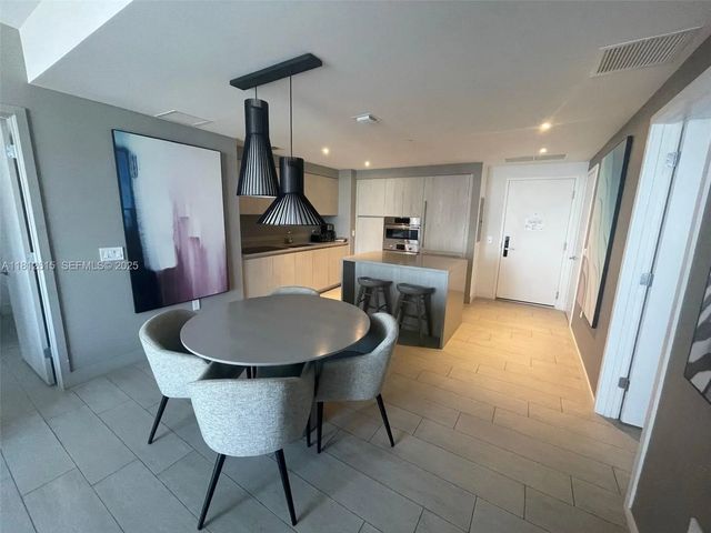 4 of 15 - 4010 S Ocean Drive #r1705, Hollywood, FL