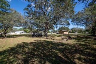 Photo of Listing #R11095032