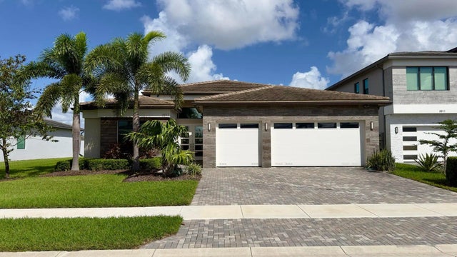 8817 New River Falls Road, Boca Raton