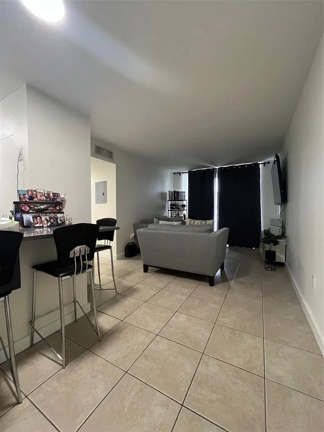 2 of 14 - 8075 Nw 7th Street #109, Miami, FL