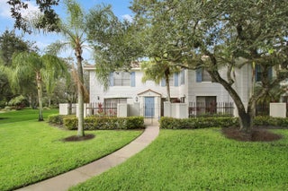 Photo of Listing #R11095118