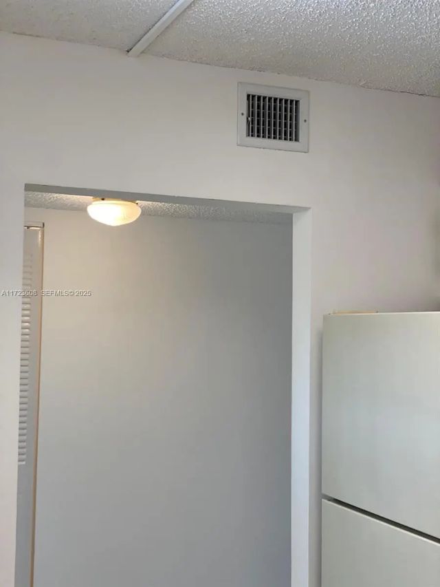 4 of 40 - 1800 Sw 81st Avenue #1407, North Lauderdale, FL