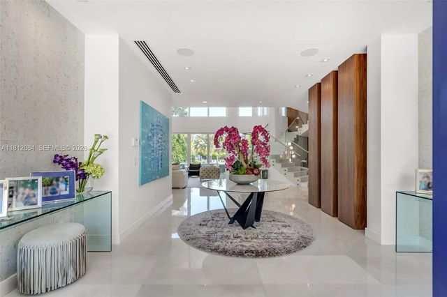 5 of 82 - 420 Island Drive, Key Biscayne, FL