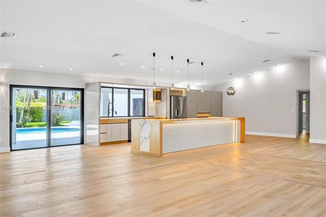 2 of 74 - 10600 Sw 140th Street, Miami, FL