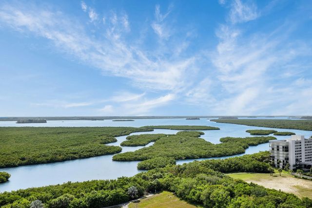 5049 N Highway A1a #1905, Hutchinson Island