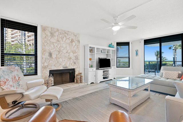 4100 N Highway A1a #315, Hutchinson Island