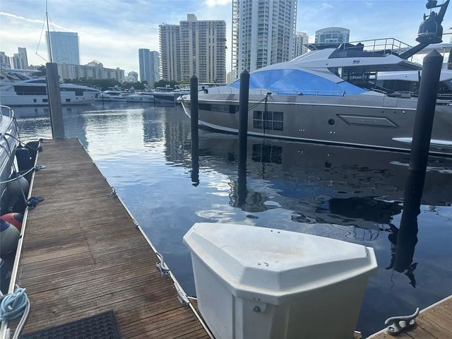 3 of 4 - 19777 E Country Club Drive, Aventura, FL