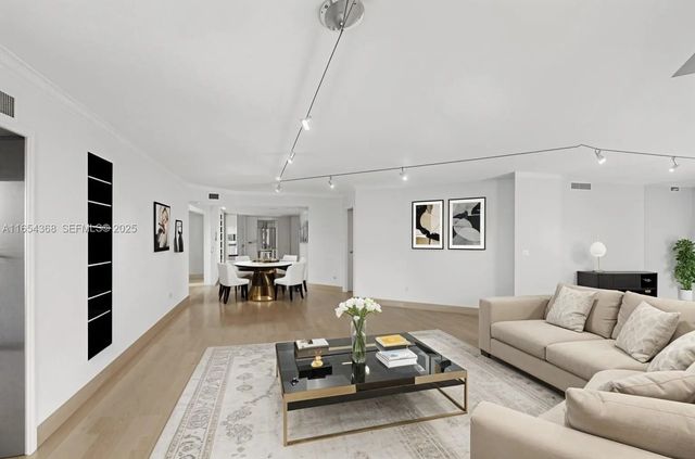 4 of 59 - 3370 Hidden Bay Drive #2708, Aventura, FL