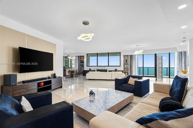 5 of 20 - 18555 Collins Avenue #2105, Sunny Isles Beach, FL