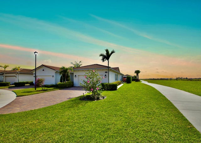 Photo of Listing #R11059584