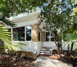 Photo of Listing #R11096043