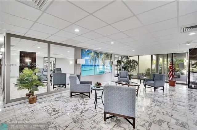 4 of 25 - 4400 Hillcrest Drive #215-b, Hollywood, FL