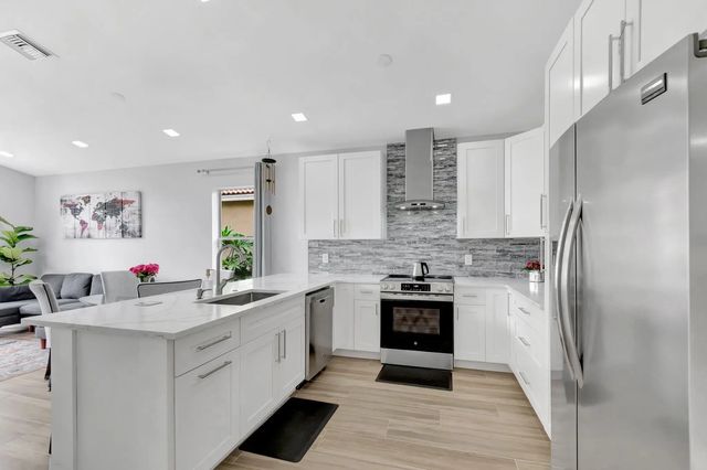 9640 Cherry Blossom Court, Boynton Beach