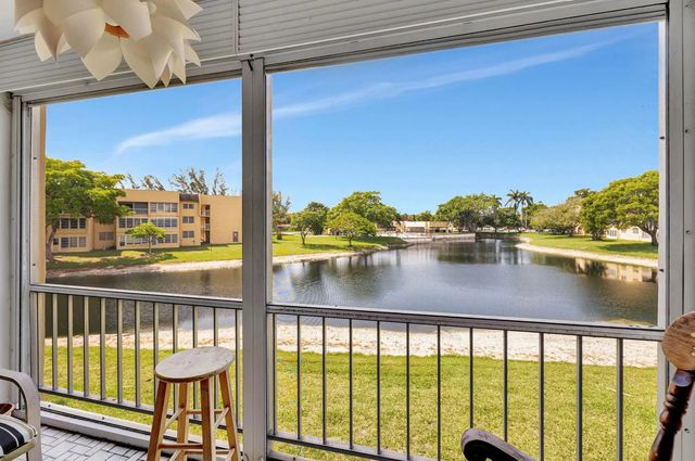 3 of 31 - 5860 Nw 64th Avenue #201, Tamarac, FL