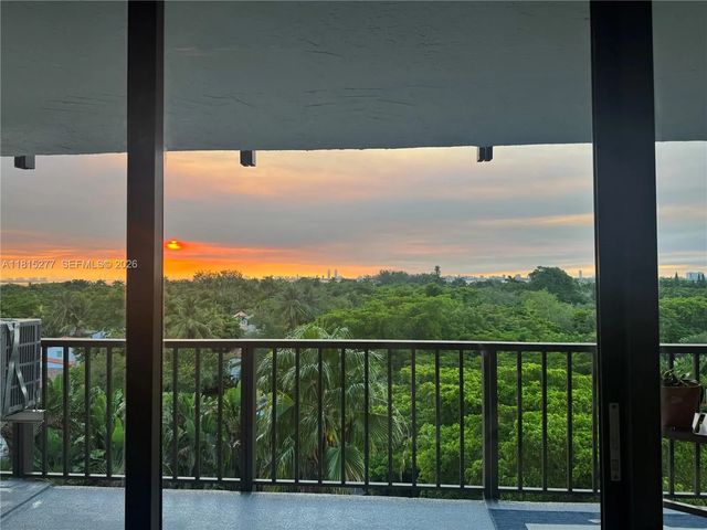 3 of 25 - 5701 Biscayne Boulevard #701, Miami, FL