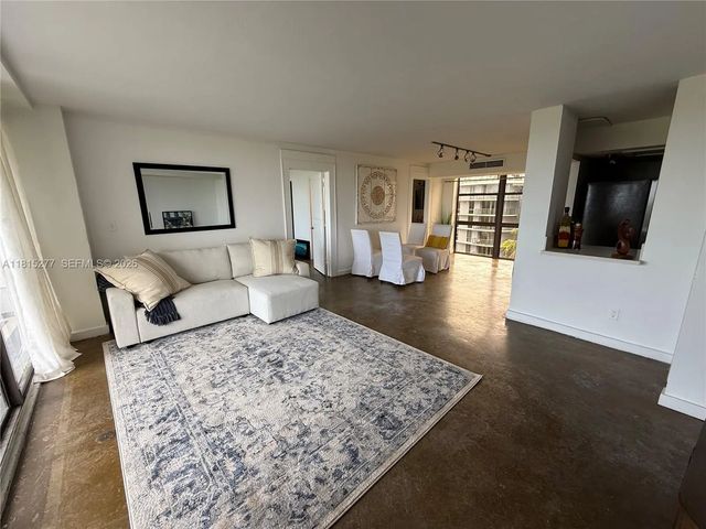 5 of 25 - 5701 Biscayne Boulevard #701, Miami, FL