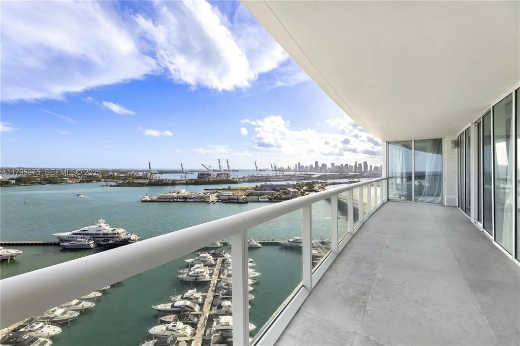 450 Alton Road #2303, Miami Beach