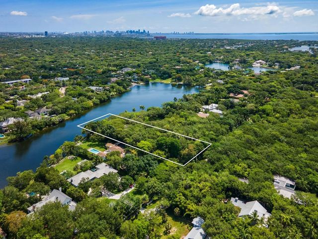 2 of 16 - 5355 Hammock Drive, Coral Gables, FL