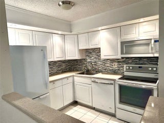 Photo of Listing #F10506333