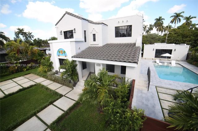 2 of 100 - 1345 Hollywood Boulevard, Hollywood, FL