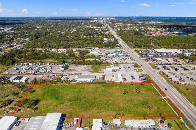 3 of 9 - 3419 S Us Hwy 1, Fort Pierce, FL