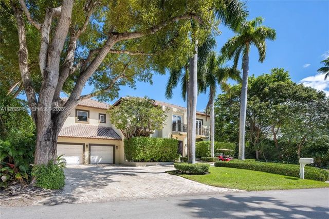 4 of 26 - 31 Island Drive, Key Biscayne, FL