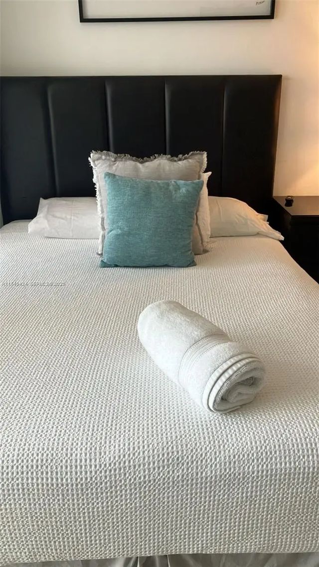 2 of 10 - 19201 Collins Avenue #1139, Sunny Isles Beach, FL