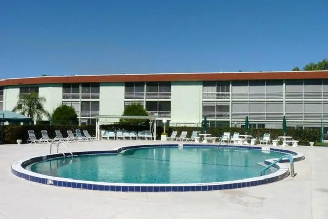 5 of 40 - 3300 Springdale Boulevard #306, Palm Springs, FL