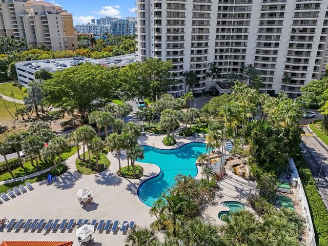 3 of 22 - 3300 Ne 192nd Street #603, Aventura, FL