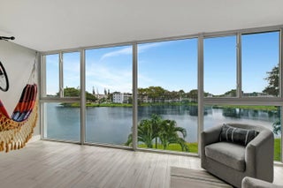 Photo of Listing #F10479052