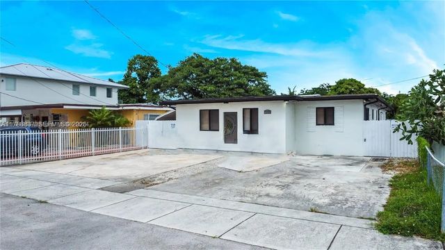 7225 Sw 21st Street, Miami