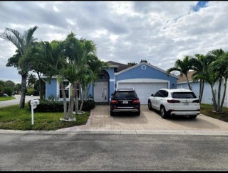 Photo of Listing #R11096725