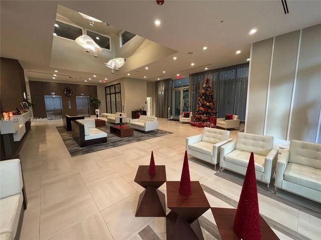 7825 Nw 107th Avenue #310, Doral