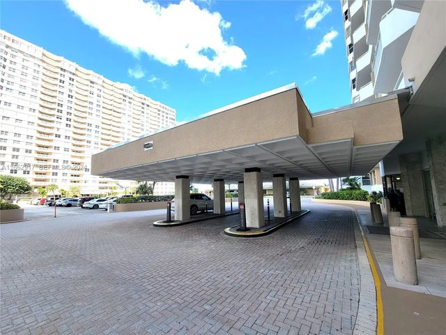 1980 S Ocean Drive #2c, Hallandale Beach