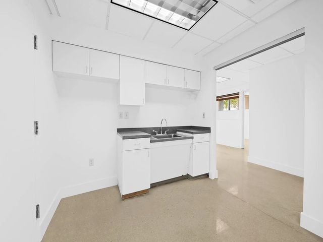 3 of 49 - 707 Ne 3rd Avenue, Fort Lauderdale, FL
