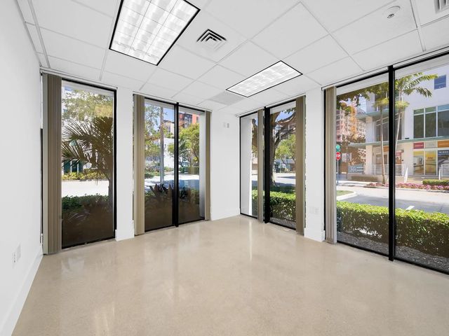 4 of 49 - 707 Ne 3rd Avenue, Fort Lauderdale, FL