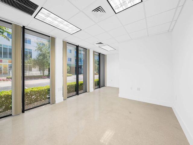 5 of 49 - 707 Ne 3rd Avenue, Fort Lauderdale, FL