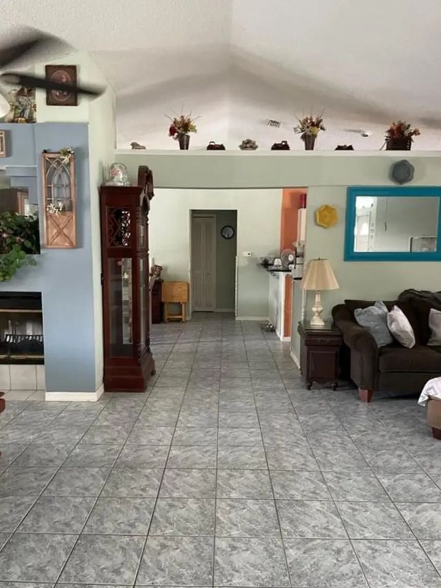 2 of 15 - 480 Sw Molloy Street, Port St. Lucie, FL