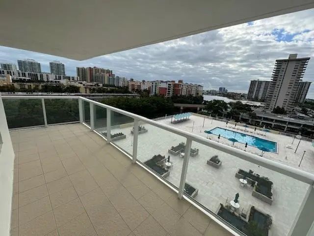 4 of 26 - 230 174th Street #814, Sunny Isles Beach, FL