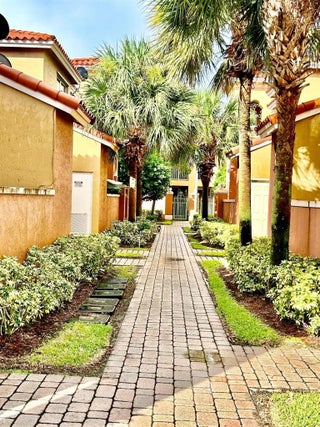 Photo of Listing #F10467863