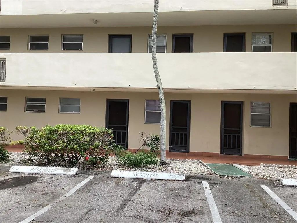 1710 Ne 191st Street, Miami