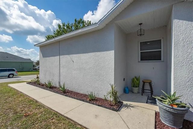 4 of 25 - 547 Madina, , FL
