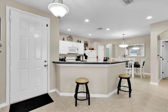 5 of 25 - 547 Madina, , FL