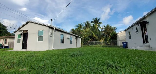 2 of 21 - 1301 Ne 110th Terrace, Miami, FL