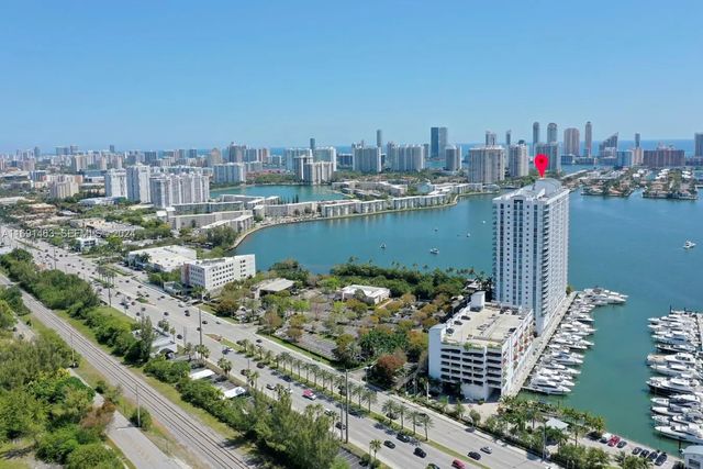 17301 Biscayne Boulevard #1404, North Miami