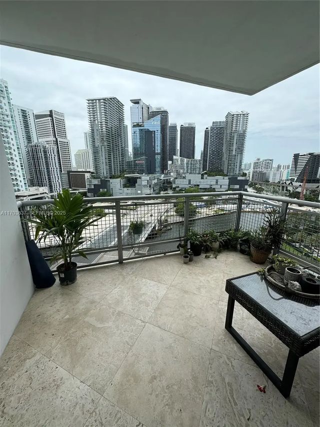 4 of 14 - 350 S Miami Avenue #1704, Miami, FL