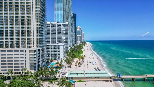 5 of 33 - 16699 Collins Avenue #2709, Sunny Isles Beach, FL
