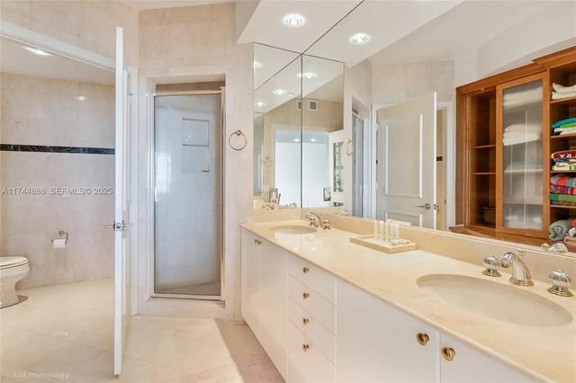 5 of 22 - 785 Crandon Boulevard #705/805, Key Biscayne, FL
