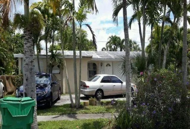 3 of 3 - 4841 Nw 19th Court, Lauderhill, FL