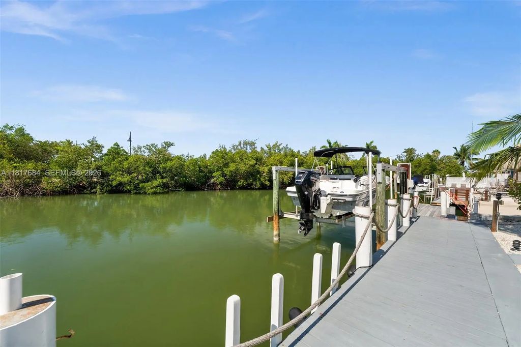 648 E Palm Drive, Marco Island